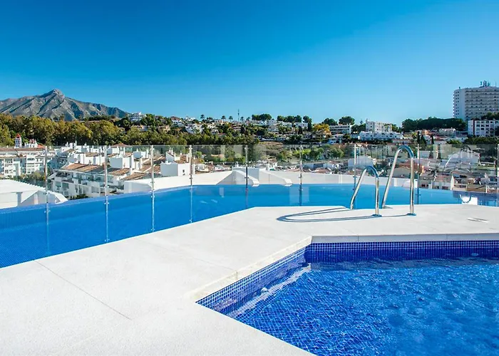 3 Bed Apart Nueva Andalucia 5 Min Drive To Banus