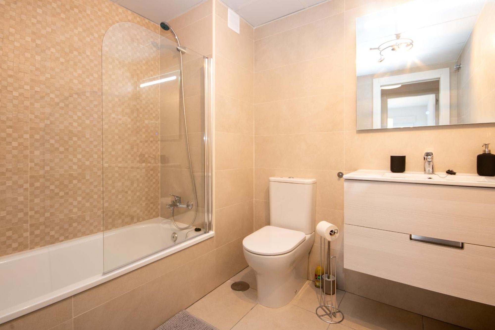 3 Bed Nueva Andalucia 5 Min Drive To Banus