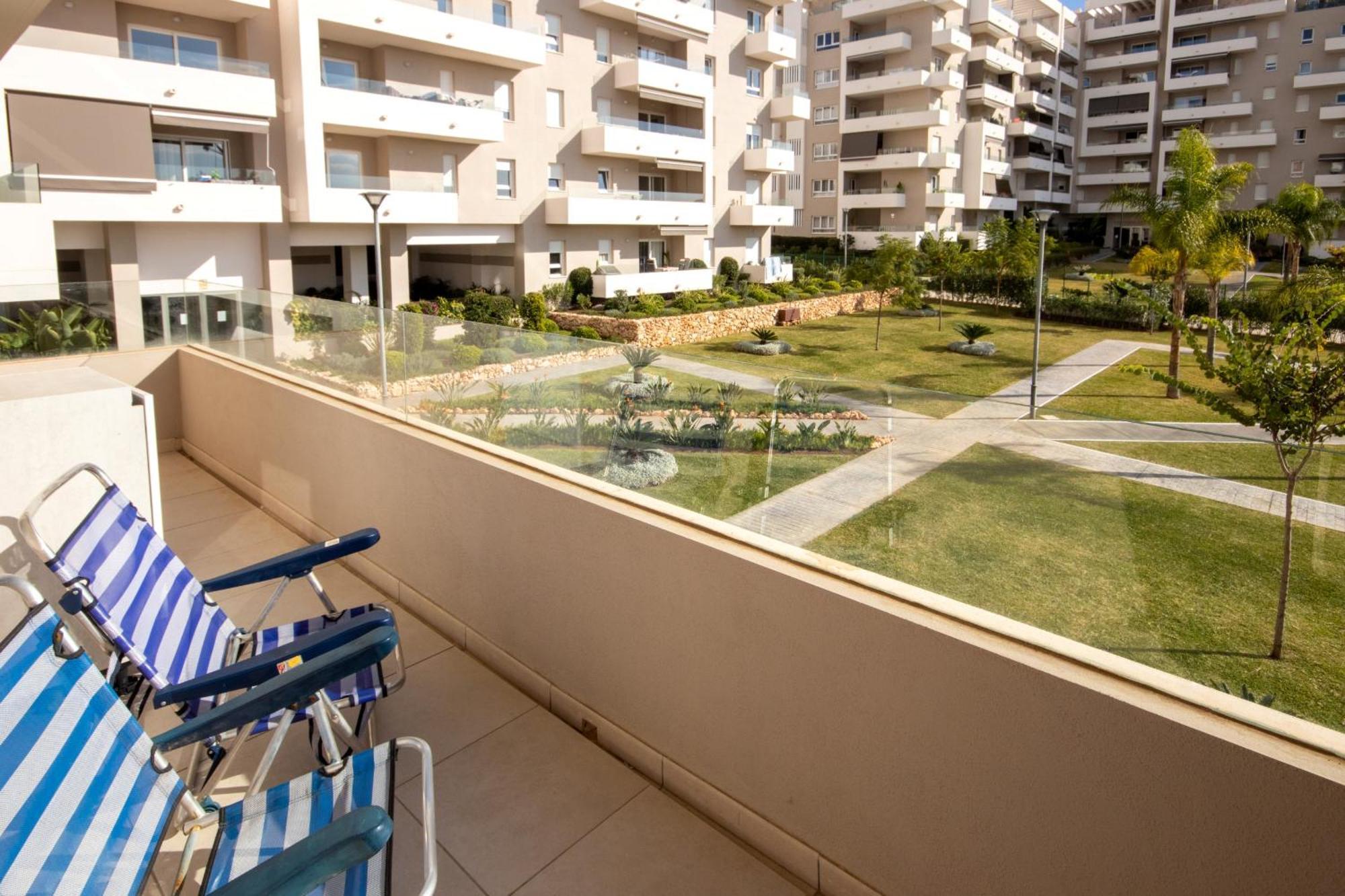 3 Bed Nueva Andalucia 5 Min Drive To Banus Apartment