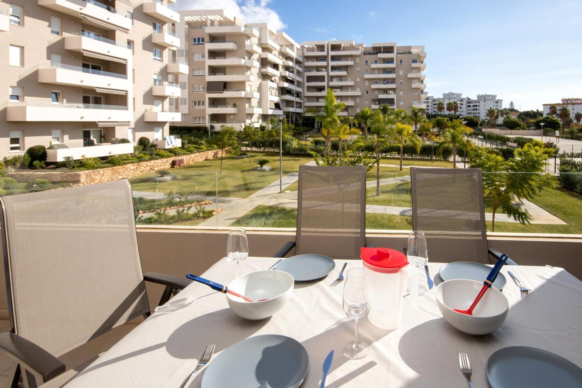 3 Bed Nueva Andalucia 5 Min Drive To Banus *